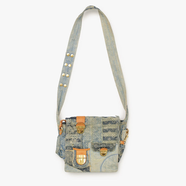 LOUIS VUITTON ルイヴィトン パッチワーク ポスティ メッセンジャーバッグ M95374 モノグラム デニム 美品 中古 4a003046