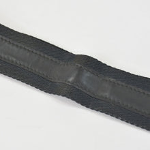 Load the image into the gallery viewer. 極美品 BOTTEGA VENETA ボッテガヴェネタ ショルダーバッグ イントレチャート 172736 V465C 1000 ブラック レザー 中古 4a003189