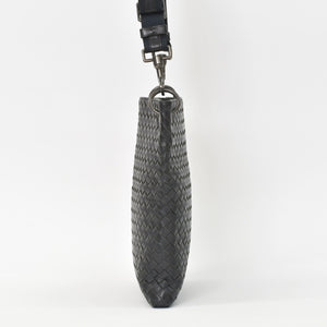 極美品 BOTTEGA VENETA ボッテガヴェネタ ショルダーバッグ イントレチャート 172736 V465C 1000 ブラック レザー 中古 4a003189