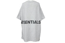 画像をギャラリービューアに読み込む, FOG ESSENTIALS エッセンシャルズ FEAR OF GOD FOG リフレクター 半袖Ｔシャツ サイズS グレー ユニセックス 良品 中古 32885