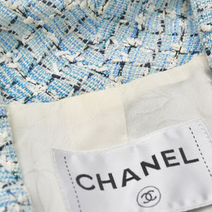 CHANEL シャネル LA PAUSA ファンタジーツイードジャケット P60346 カールラガーフィルド ライトブルー 42サイズ ホワイト V45916 シルバー金具 良品 中古