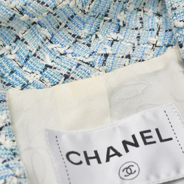 CHANEL シャネル LA PAUSA ファンタジーツイードジャケット P60346 カールラガーフィルド ライトブルー 42サイズ ホワイト V45916 シルバー金具 良品 中古