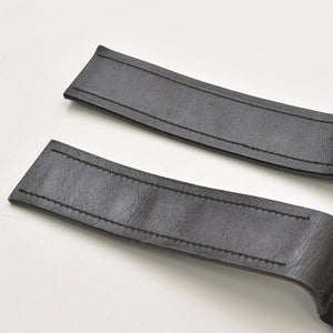極美品 PRADA プラダ ボディバッグ ハーネスバッグ トライアングルロゴ グレー ブラック シルバー金具 中古 4a003315