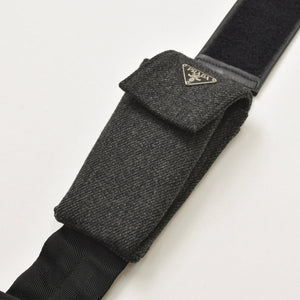 極美品 PRADA プラダ ボディバッグ ハーネスバッグ トライアングルロゴ グレー ブラック シルバー金具 中古 4a003315