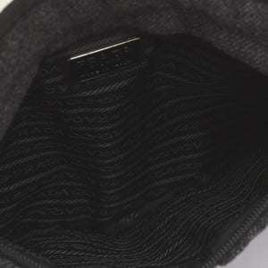 極美品 PRADA プラダ ボディバッグ ハーネスバッグ トライアングルロゴ グレー ブラック シルバー金具 中古 4a003315