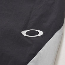 Load image into Gallery viewer, 極美品 OAKLEY オークリー アウトドアウェア new retro wind pants 3.0 ピステ ブラック ナイロン 中古 4a003316