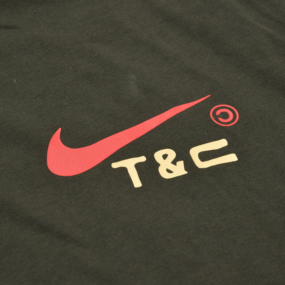 極美品 NIKE ナイキ × NOCTA ノクタ ×CPFM 半袖Tシャツ サイズL カーキ コットン 中古 4a003319