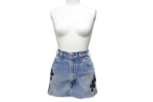 画像をギャラリービューアに読み込む, 新品未使用 CHROME HEARTS × Levi's クロムハーツ リーバイス クロスパッチ デニム スカート インディゴブルー ブラック サイズ26 中古 4b003354