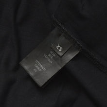 画像をギャラリービューアに読み込む, 新品未使用 VETEMENTS ヴェトモン 24SS Sticker Logo ステッカーロゴ 半袖Tシャツ UE64TR430B サイズXS ブラック 中古 4a003423