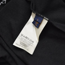 画像をギャラリービューアに読み込む, 新品同様 LOUIS VUITTON ルイヴィトン 22AW LV Spread Embroidery 半袖Tシャツ RM222M NPL HNY14W サイズL ブラック 中古 4a003424