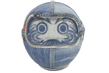 Load image into Gallery viewer, Aoi Shimizu 清水 葵 デニム ダルマ Levis リーバイス 達磨 だるま オブジェ 什器 置物 アート 美品 中古 34295