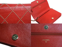 Load image into Gallery viewer, 極美品 CHANEL シャネル チェーンショルダーウォレット 27番台 ココマーク スタッズ レッド カーフスキン ゴールド金具 中古 4c071437