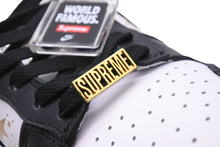 Load image into Gallery viewer, ナイキ NIKE DH3228-102 2021SS Supreme × Nike SB Dunk Low ダンク ロウ ブラック スター 黒 US8.5 26.5cm 未使用 37584