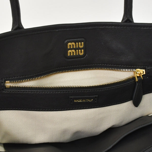 極美品 MIUMIU ミュウミュウ Adventure アバンチュール レザートートバッグ ミディアム 5BG291 ナッパレザー ブラック 中古 4a003874