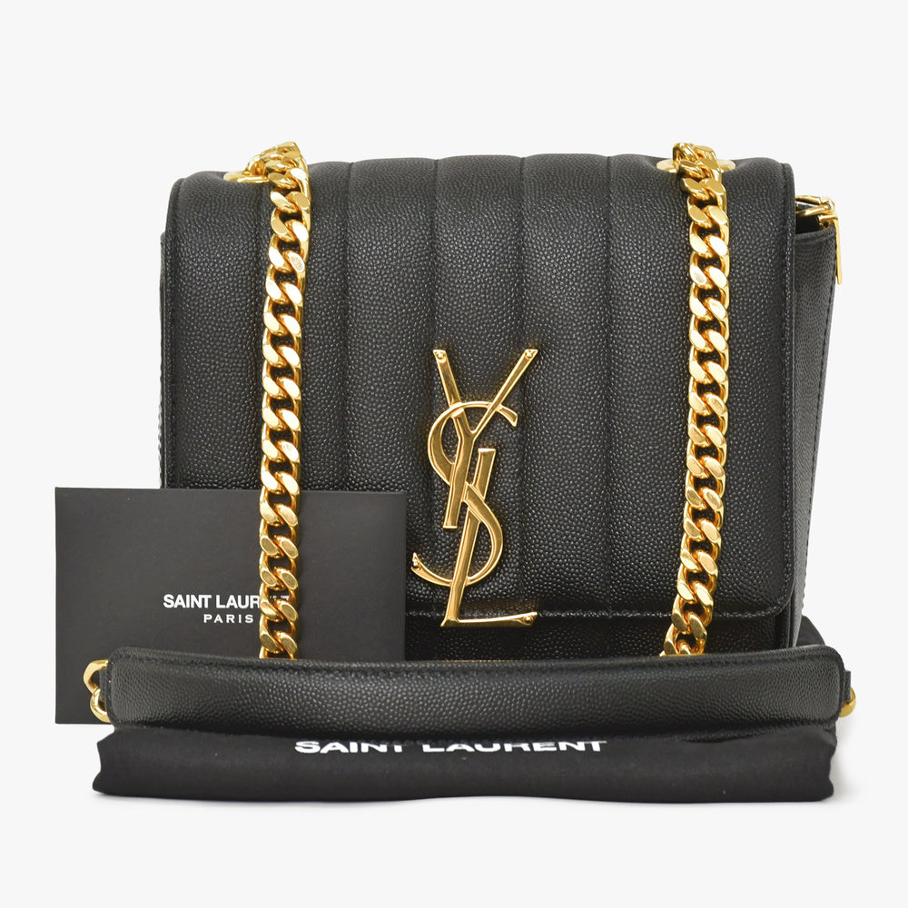 極美品 SAINT LAURENT サンローラン ヴィキ スモールチェーンショルダーバッグ GNR538439 グレインカーフレザー YSLカサンドラロゴ ゴールド金具 中古 4a0038971