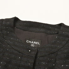 画像をギャラリービューアに読み込む, CHANEL シャネル ツイードロングコートドレス ワンピースジャケット P19740 ノーカラー スパンコール ネイビー 40サイズ ブラックメタル金具 美品 中古 4a003901