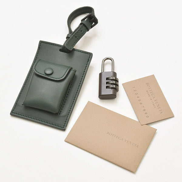 極美品 BOTTEGAVENETA ボッテガヴェネタ キャリーケース スーツケース V4658 イントレチャート ダークグリーン ブラック金具 中古 4a003904