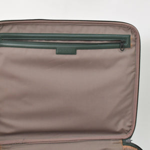 極美品 BOTTEGAVENETA ボッテガヴェネタ キャリーケース スーツケース V4658 イントレチャート ダークグリーン ブラック金具 中古 4a003904
