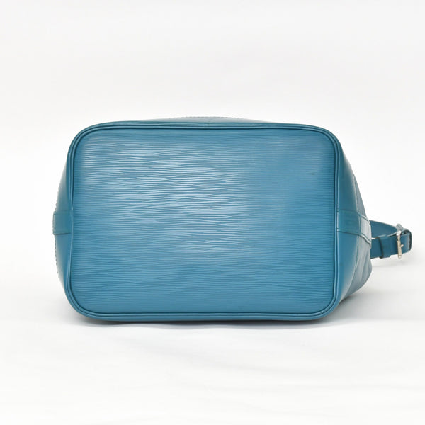 Very Good Condition LOUIS VUITTTON Noe BB Blue Turquoise Shoulder Bag M40846 Used 4a003930