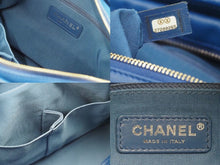 画像をギャラリービューアに読み込む, シャネル CHANEL ショルダーバッグ A93824 ガブリエル ホーボーバッグ ブルー メンズ 美品 中古 39326