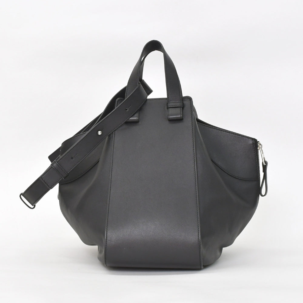 極美品 LOEWE ロエベ HAMMOCK ハンモック ハンドバッグ ブラック ショルダーバッグ シルバー金具 中古 4a003953