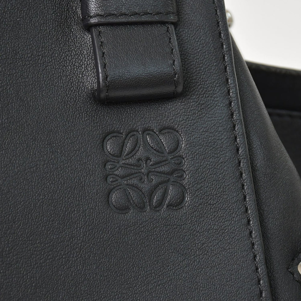 Very good condition LOEWE HAMMOCK hammock handbag black shoulder bag silver hardware used 4a003953