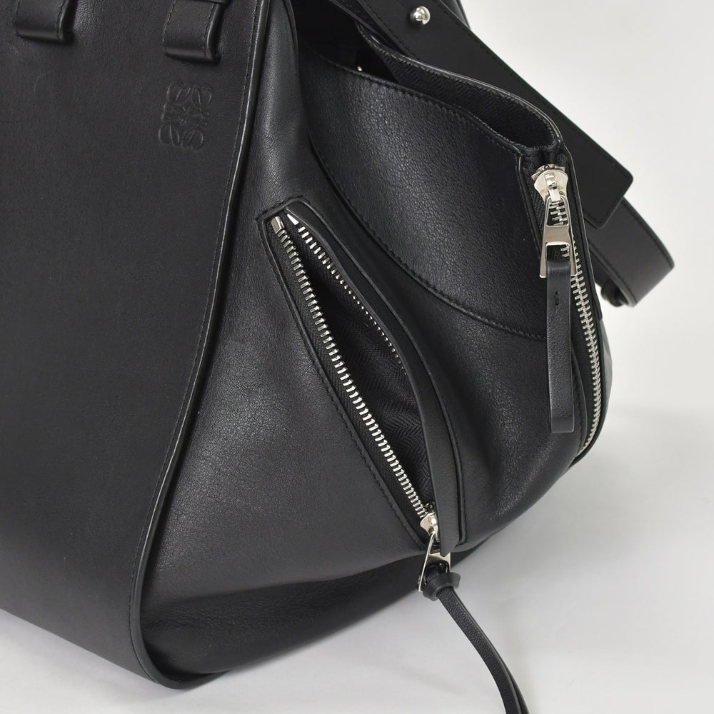 極美品 LOEWE ロエベ HAMMOCK ハンモック ハンドバッグ ブラック ショルダーバッグ シルバー金具 中古 4a003953