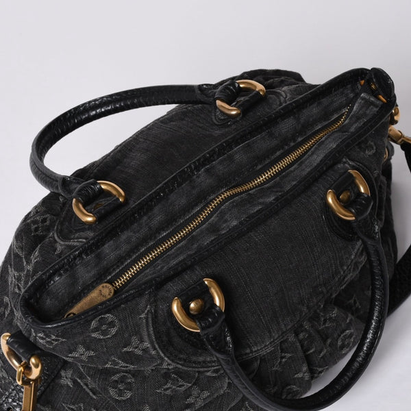 LOUIS VUITTON Neocavi GM Handbag M95352 Monogram Denim Black Leather Gold Hardware Good Condition Used 4a001012
