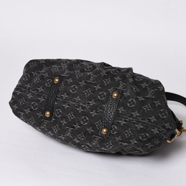 LOUIS VUITTON Neocavi GM Handbag M95352 Monogram Denim Black Leather Gold Hardware Good Condition Used 4a001012
