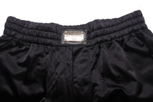 Load image into Gallery viewer, DOLCE&amp;GABBANA ドルチェアンドガッバーナ パンツ ジムコレクション ナイロン ブラック イタリアカラー G4C8EG サイズ40 65450