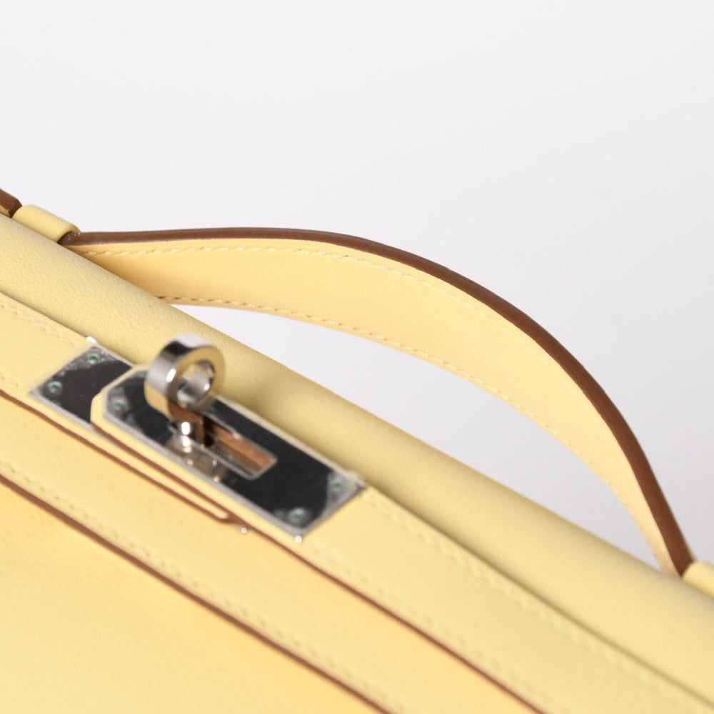 新品同様 HERMES エルメス KELLY CUT ケリーカット ハンドバッグ ヴォースイフト イエロー シルバー金具 T刻印 中古 4a008756