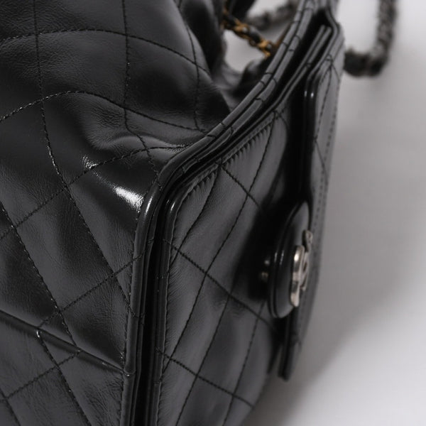 新品同様 CHANEL シャネル CHANEL 25 ミディアム チェーンワンショルダーバッグ AS5311 ココマーク グレインド カーフスキン ブラック 中古 4a008761
