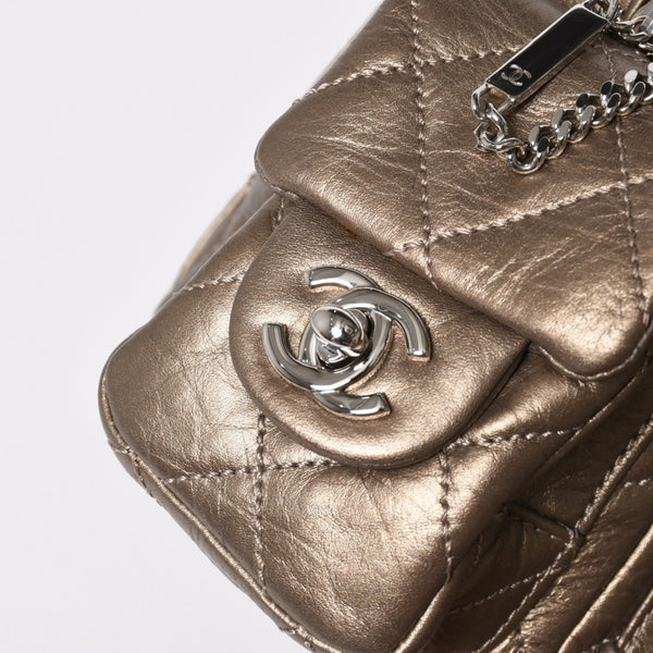 新品同様 CHANEL シャネル カンボンライン チェーンワンショルダーバッグ 11番台 ココマーク カーフスキン ゴールド 中古 4a008770