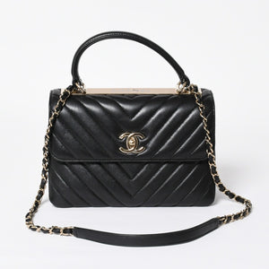 極美品 CHANEL シャネル シェブロン トップハンドル 2WAYバッグ 26番台 ココマーク ラムスキン ブラック ゴールド金具 中古 4a008639