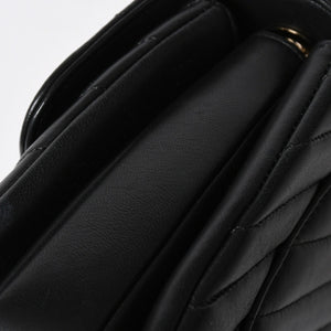 極美品 CHANEL シャネル シェブロン トップハンドル 2WAYバッグ 26番台 ココマーク ラムスキン ブラック ゴールド金具 中古 4a008639