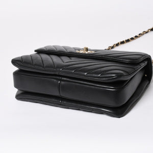 極美品 CHANEL シャネル シェブロン トップハンドル 2WAYバッグ 26番台 ココマーク ラムスキン ブラック ゴールド金具 中古 4a008639