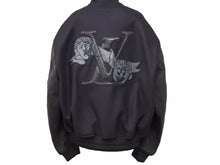 画像をギャラリービューアに読み込む, 幻 新品 LOUIS VUITTON ルイヴィトン モノグラムエンボスレザーアンドウールブルゾン ブラック 1AA7ER サイズ50 中古 41450