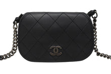 Load image into Gallery viewer, 極美品 CHANEL シャネル ワイルドステッチ チェーンショルダーバッグ 18番台 レザー ブラック アンティークシルバー金具 中古 4b004333