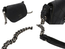 Load image into Gallery viewer, 極美品 CHANEL シャネル ワイルドステッチ チェーンショルダーバッグ 18番台 レザー ブラック アンティークシルバー金具 中古 4b004333