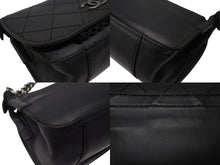 Load image into Gallery viewer, 極美品 CHANEL シャネル ワイルドステッチ チェーンショルダーバッグ 18番台 レザー ブラック アンティークシルバー金具 中古 4b004333