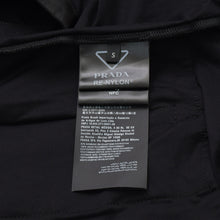 画像をギャラリービューアに読み込む, 極美品 PRADA プラダ テクニカルコットン × Re-Nylon リナイロン ジップアップ パーカー UJL79A ブラック トライアングルロゴプレート Sサイズ 中古 4a004375