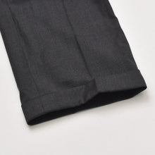 Load image into Gallery viewer, 極美品 HERMES エルメス セットアップスーツ S19802Z ジャケット スラックスパンツ グレー 50サイズ シングルブレスト イタリア製 中古 4a004697