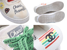 Load image into Gallery viewer, CHANEL シャネル 19SS ファレルウィリアムス グラフィックローカットスニーカー ベージュ マルチカラー サイズ36 良品 47078 中古