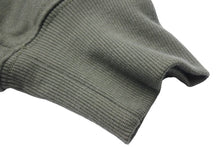 Load image into Gallery viewer, 新品未使用 DAIWA PIER39 ダイワ ピア TECH SWEAT MIL POCKET CREW スウェット 長袖 BE-53023-OLV ポリエステル カーキ M 47643