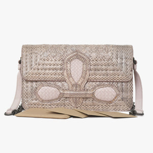 極美品 BOTTEGAVENETA ボッテガヴェネタ イントレチャート リアルト チェーン ショルダーバッグ B05504198Z ピンク 中古 4a004771