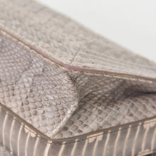 Load the image into the gallery viewer. 極美品 BOTTEGAVENETA ボッテガヴェネタ イントレチャート リアルト チェーン ショルダーバッグ B05504198Z ピンク 中古 4a004771
