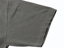 Load image into Gallery viewer, 新品未使用 HELLSTAR ヘルスター PATH TO PARADISE 半袖Tシャツ サイズXL チャコール ハーレーサンプリング 中古 4b004842