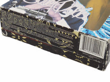 Load image into Gallery viewer, 新品同様品 VITALTOYS SNOOP DOGG スヌープドッグ フィギュア ホビー 人形 ヴィンテージ ホワイト ブラック 中古 48848