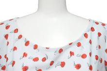 Load image into Gallery viewer, CHANEL シャネル 半袖Ｔシャツ フラワー 半袖 ロゴ ココマーク ナイロン スパンデックス P13561V07712 良品 中古 49223