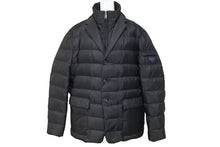 画像をギャラリービューアに読み込む, 極美品 PRADA プラダ ダウンジャケット ジップアップ タートル トライアングルロゴ ブラックSGH583 ACU1 2019 410 サイズ52 中古 49392